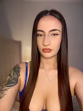 Snapshot of _celeste__moore chatting on February 2026 09:49:01 PM celeste moore online show from February 2026 09:49:01 PM