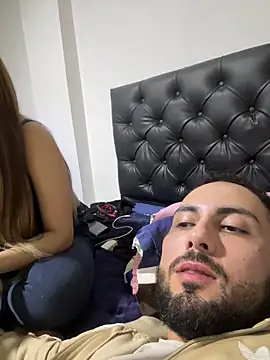 Snapshot of joeandlove chatting on February 2026 02:32:01 AM joeandlove online show from February 2026 02:32:01 AM