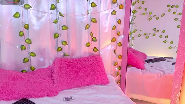 AlannaSmiless online show from March 2026 01:39:01 PM