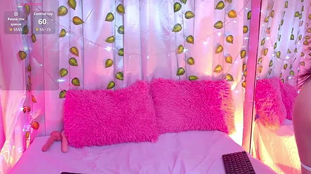 AlannaSmiless online show from March 2026 01:05:02 AM