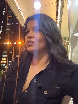 Snapshot of moonhelen chatting on March 2026 02:36:02 AM moonhelen online show from March 2026 02:36:02 AM