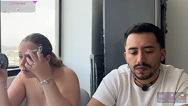 Snapshot of Sofii_n_Diego chatting on March 2026 04:31:01 PM Sofii n Diego online show from March 2026 04:31:01 PM