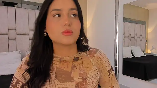 Snapshot of ValeryCooper18 chatting on February 2026 05:17:01 PM ValeryCooper18 online show from February 2026 05:17:01 PM