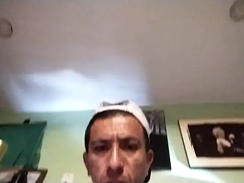 Snapshot of bigbooietx chatting on February 2026 08:05:01 PM bigbooietx online show from February 2026 08:05:01 PM