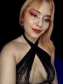 Snapshot of zoe_love18 chatting on February 2026 06:21:01 AM zoe love18 online show from February 2026 06:21:01 AM