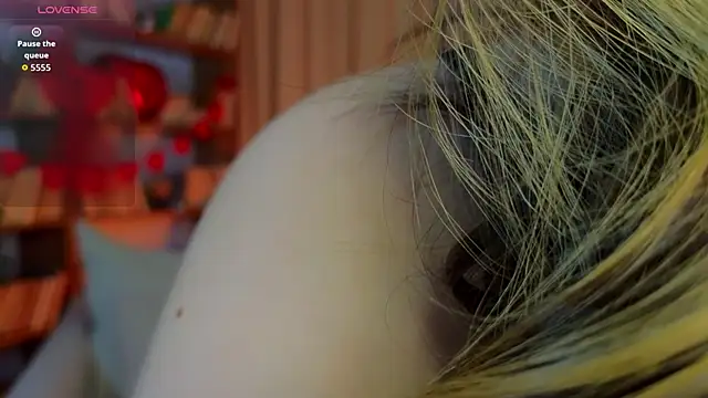 kate  rIna online show from February 2026 02:08:01 AM