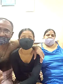 HoneyHush online show from April 2026 08:06:02 AM