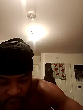 secretshhh202 online show from February 2026 12:25:01 AM