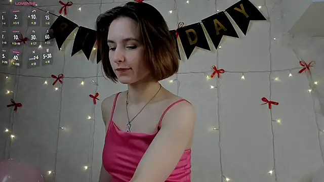 Snapshot of VelvetCaress chatting on March 2026 09:39:02 AM VelvetCaress online show from March 2026 09:39:02 AM