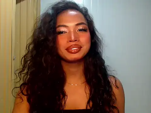 girlyteengrl online show from February 2026 02:20:02 PM