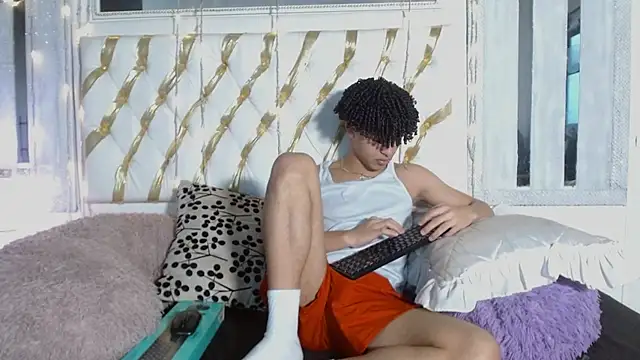 Snapshot of ian_smith_ chatting on February 2026 11:49:02 AM ian smith online show from February 2026 11:49:02 AM