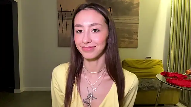 Snapshot of DeliaPesta chatting on February 2026 07:20:01 PM DeliaPesta online show from February 2026 07:20:01 PM