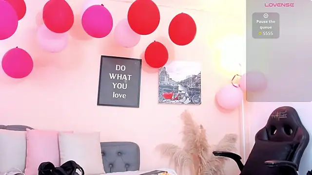 victoriazans online show from February 2026 03:47:02 AM