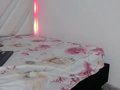 DayanaTastty online show from February 2026 12:35:01 PM