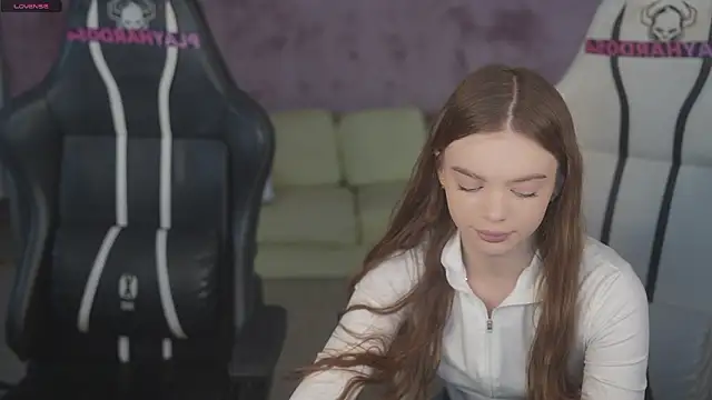 Zlata Sky online show from March 2026 03:52:01 PM