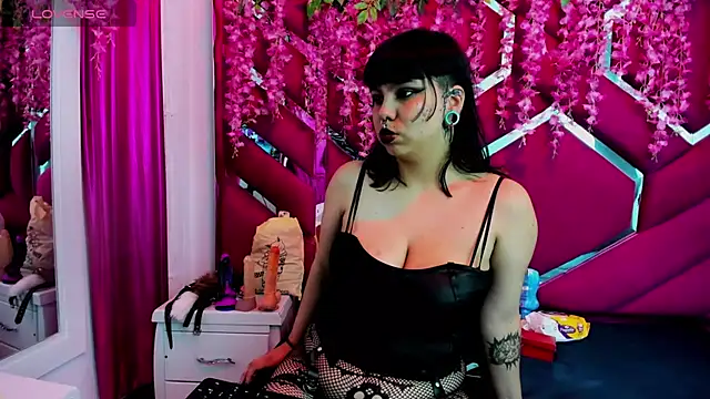 Snapshot of vanesa_bobs chatting on May 2026 03:02:02 AM vanesa bobs online show from May 2026 03:02:02 AM