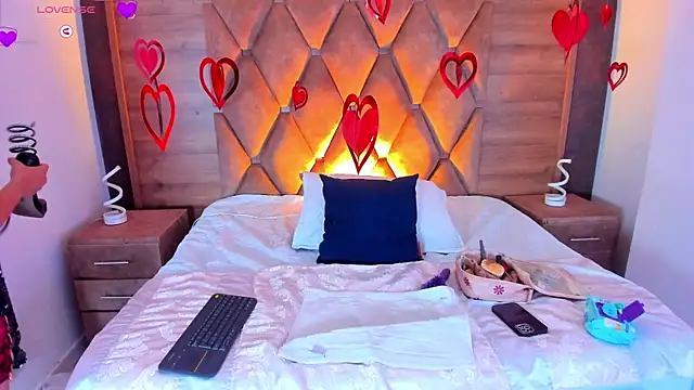 Snapshot of valeriekhaleesi chatting on February 2026 08:38:01 PM valeriekhaleesi online show from February 2026 08:38:01 PM