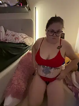 Snapshot of Tallulah-Rose-xoxo chatting on February 2026 08:51:01 PM Tallulah-Rose-xoxo online show from February 2026 08:51:01 PM