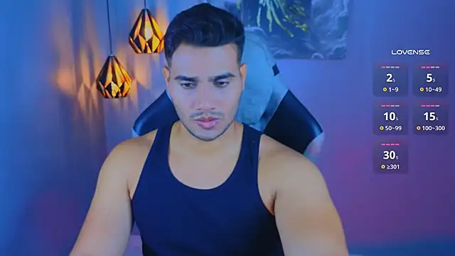 AndresRodriguez1 online show from April 2026 10:48:02 PM