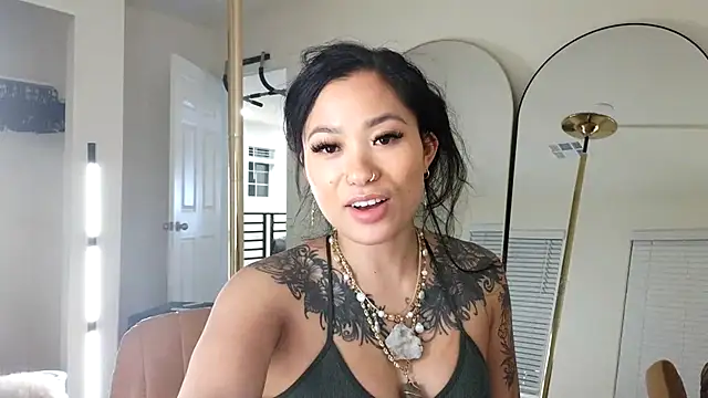 222goddess444you online show from February 2026 06:24:01 AM