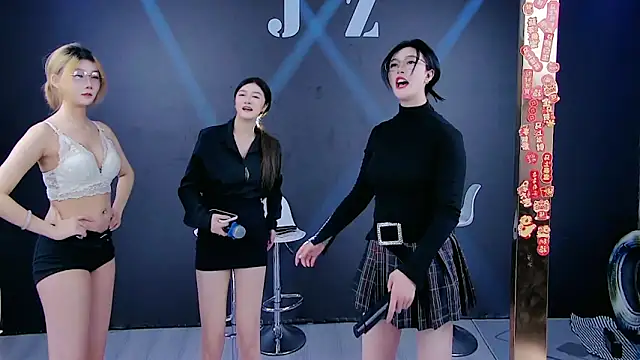 Snapshot of JZ-001- chatting on March 2026 08:09:02 AM JZ-001- online show from March 2026 08:09:02 AM