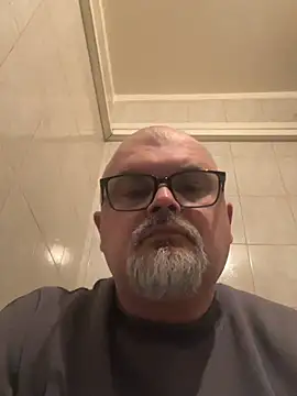 Snapshot of Crvendac76 chatting on February 2026 11:20:01 AM Crvendac76 online show from February 2026 11:20:01 AM