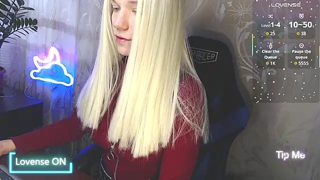 Shiny Victoria online show from April 2026 06:54:01 AM