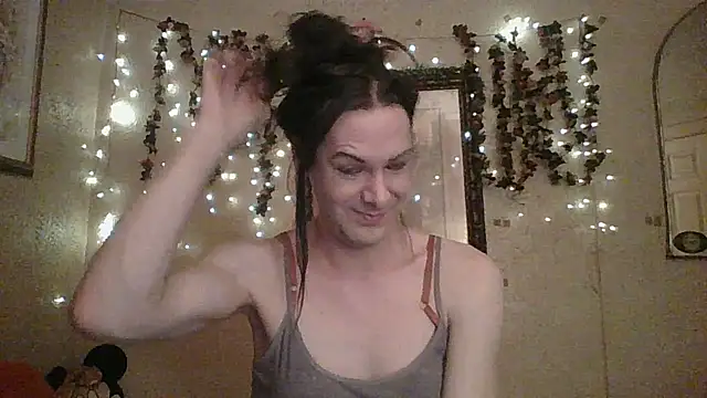 sillymillie online show from February 2026 01:21:02 AM