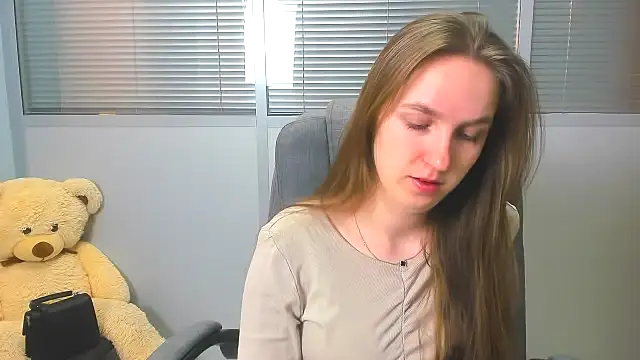 Snapshot of Nessi-Morris chatting on February 2026 09:58:01 AM Nessi-Morris online show from February 2026 09:58:01 AM