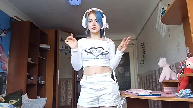 Snapshot of KathernSaulters chatting on February 2026 06:40:02 AM KathernSaulters online show from February 2026 06:40:02 AM