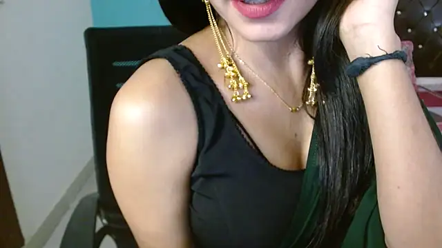 Snapshot of Your_lust143 chatting on June 2026 10:23:01 AM Your lust143 online show from June 2026 10:23:01 AM