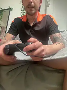 Piratee666 online show from March 2026 09:04:01 AM