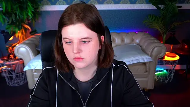 KristiFoxy online show from April 2026 05:12:02 AM