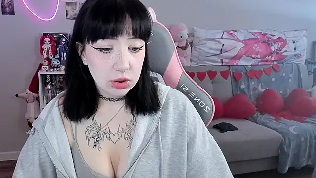 Snapshot of MollysLand chatting on February 2026 07:54:02 AM MollysLand online show from February 2026 07:54:02 AM