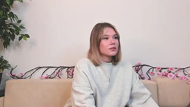 JonnaWalby online show from February 2026 04:43:01 PM