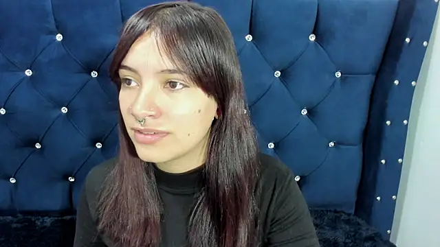 Snapshot of nahomy_glow chatting on February 2026 07:06:02 PM nahomy glow online show from February 2026 07:06:02 PM