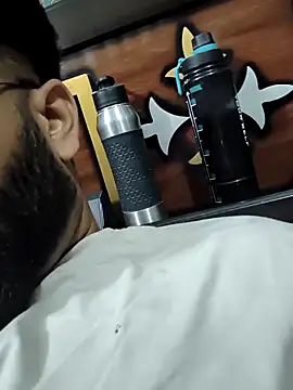 MrCurioX online show from April 2026 02:38:01 PM