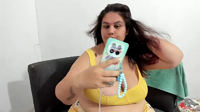 Snapshot of OSITA_1992 chatting on February 2026 04:04:01 PM OSITA 1992 online show from February 2026 04:04:01 PM