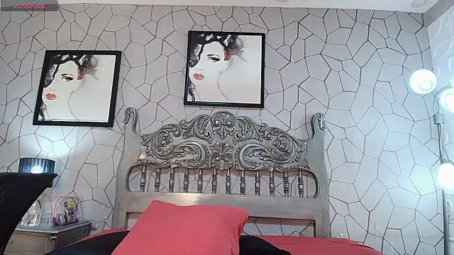 meganrousx online show from March 2026 11:38:01 AM