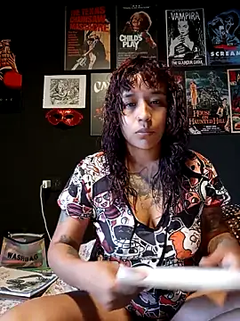 GingerLara online show from February 2026 10:02:02 PM