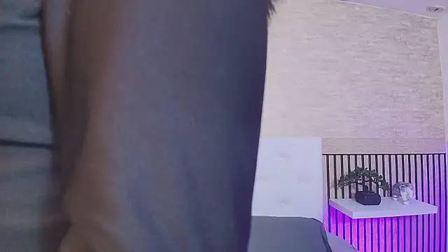 Elizabeth Ferrer online show from March 2026 11:50:02 AM