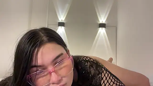 ImHannahWeaver online show from February 2026 04:58:02 PM