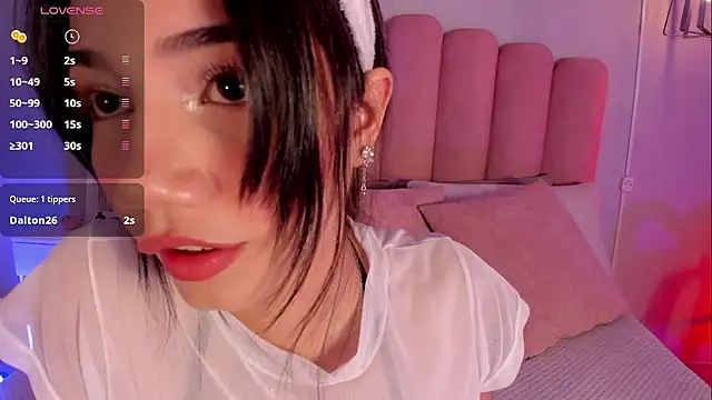 Snapshot of Pikayle chatting on June 2026 10:32:02 PM Pikayle online show from June 2026 10:32:02 PM
