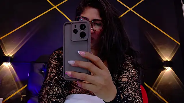 serena kournikova online show from February 2026 10:05:02 PM