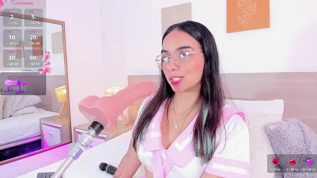 Snapshot of ellasweet_ chatting on February 2026 08:46:02 PM ellasweet online show from February 2026 08:46:02 PM