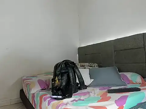 Zoel Amber20 online show from March 2026 08:36:01 PM