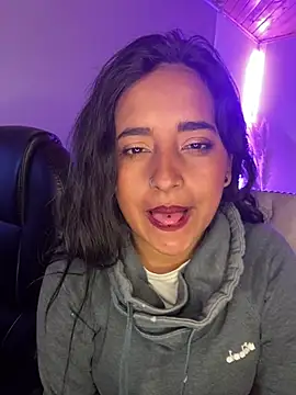 Snapshot of Annie_Alicee chatting on February 2026 01:42:01 PM Annie Alicee online show from February 2026 01:42:01 PM