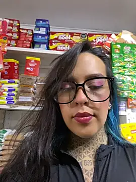 Annie Alicee online show from July 2026 03:51:01 PM