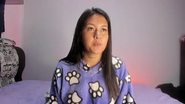 Sharlottee   online show from February 2026 09:35:02 AM