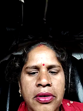 Snapshot of Hot_kiran4 chatting on March 2026 08:37:01 PM Hot kiran4 online show from March 2026 08:37:01 PM